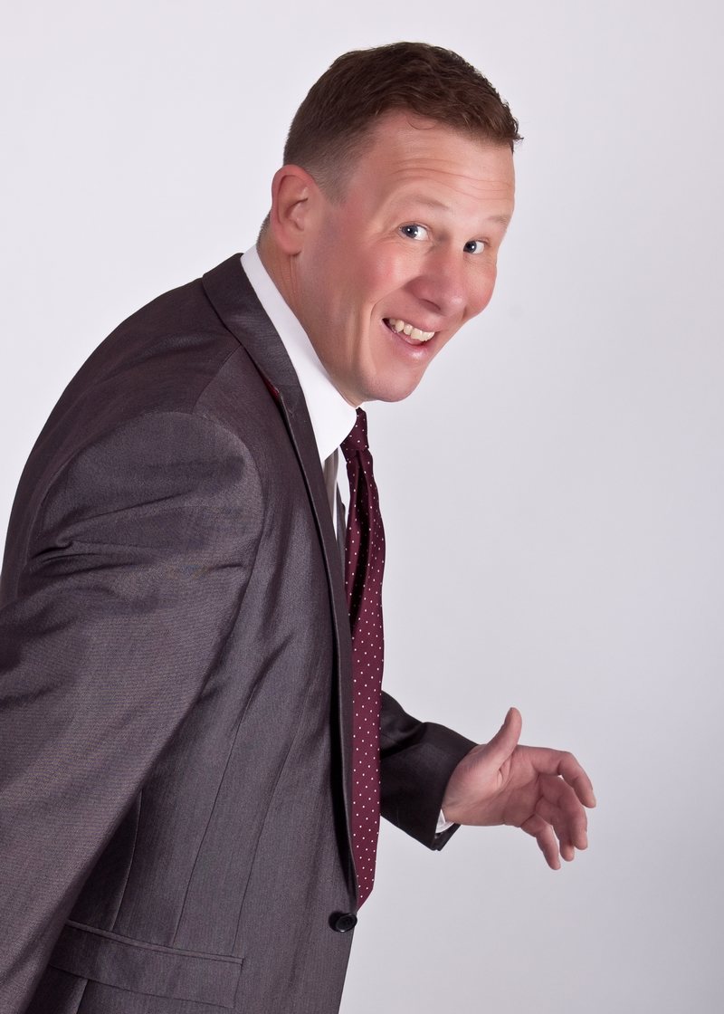 Lea Roberts Comedian